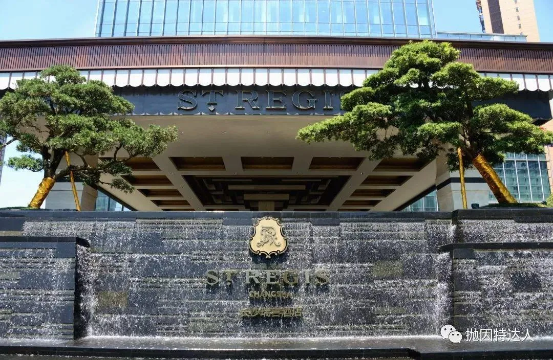 万豪动态更新:新Logo释出 & 别忘了注册住二送一和享受超低成本入住天价酒店的福利了 万豪动态更新:新Logo释出 & 别忘了注册住二送一和享受超低成本入住天价酒店的福利了