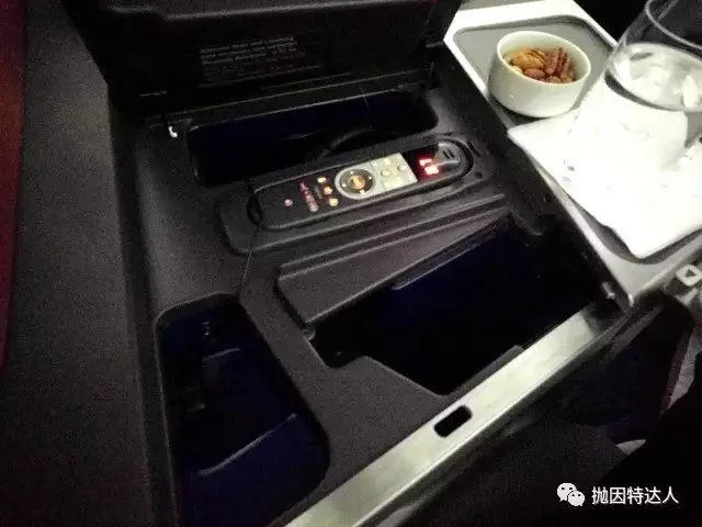 汉莎&国航ORD-FRA-SZX商务舱体验报告(上) 汉莎&国航ORD-FRA-SZX商务舱体验报告(上)