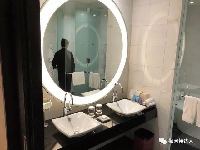 霓虹国跨年伊始 - 东京康莱德酒店(Conrad Tokyo)入住体验报告 霓虹国跨年伊始 - 东京康莱德酒店(Conrad Tokyo)入住体验报告