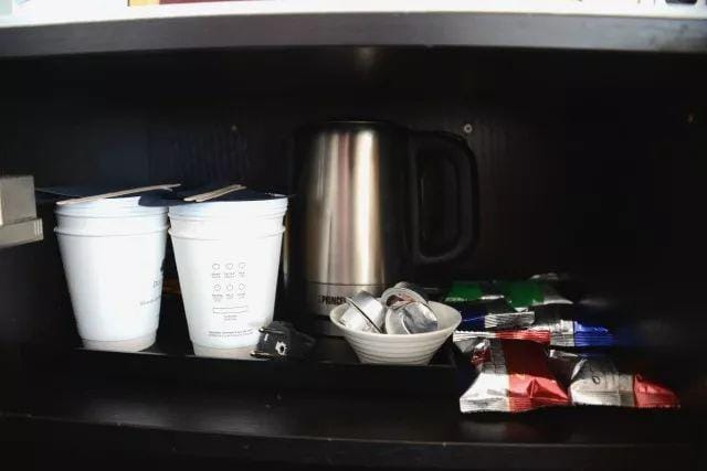 希尔顿钻石待遇初体验 - 阿姆斯特丹中央车站逸林酒店(DoubleTree Amsterdam Centraal)入住体验报告 希尔顿钻石待遇初体验 - 阿姆斯特丹中央车站逸林酒店(DoubleTree Amsterdam Centraal)入住体验报告