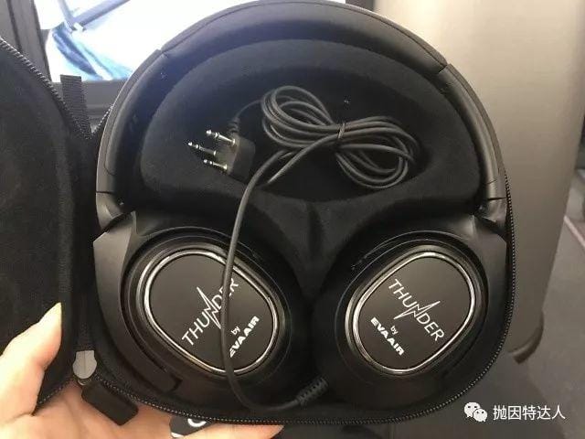 五星级航司全新A330 - 长荣航空HKG - TPE(香港 - 台北)商务舱体验报告 五星级航司全新A330 - 长荣航空HKG - TPE(香港 - 台北)商务舱体验报告