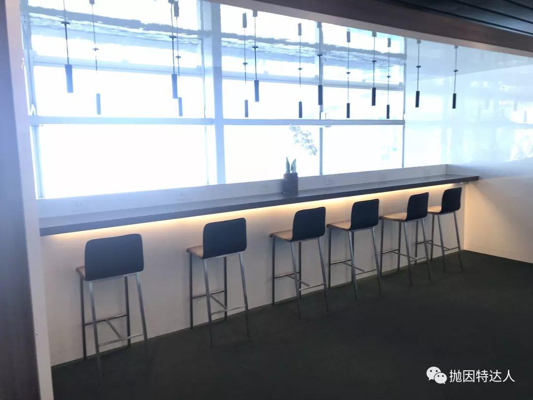 《国泰Bug价第一站 - 岘港机场Orchid Lounge休息室体验报告》