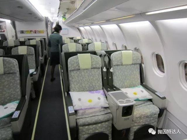 五星级航司全新A330 - 长荣航空HKG - TPE(香港 - 台北)商务舱体验报告 五星级航司全新A330 - 长荣航空HKG - TPE(香港 - 台北)商务舱体验报告