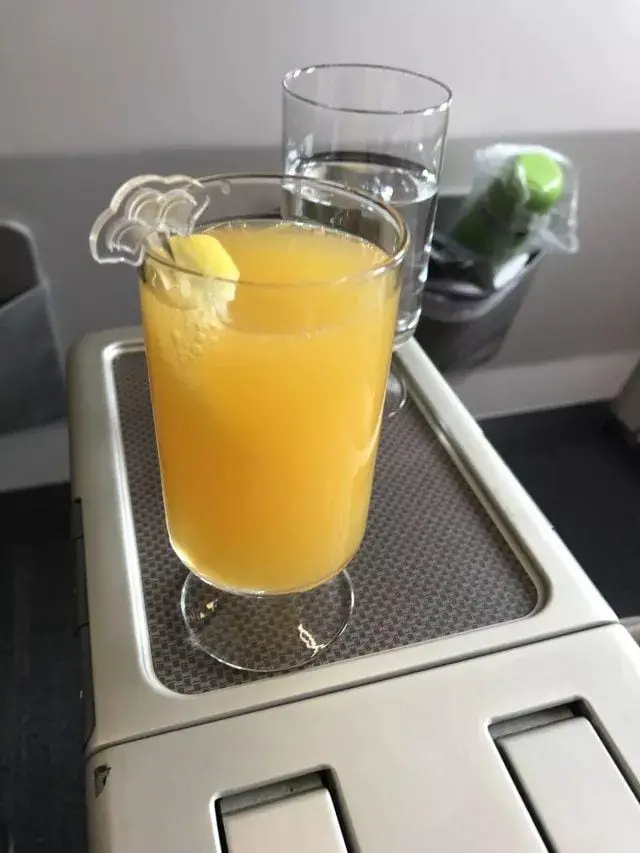 舌尖上的短途飞行 - 国泰港龙航空HKG - CNX(香港 - 清迈)商务舱体验报告 舌尖上的短途飞行 - 国泰港龙航空HKG - CNX(香港 - 清迈)商务舱体验报告
