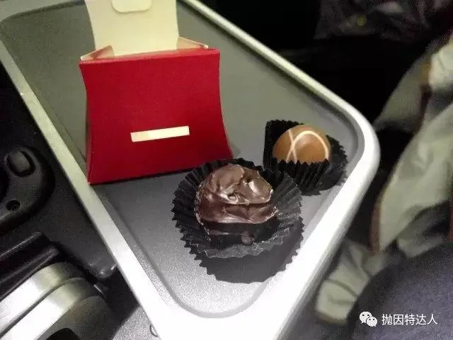 汉莎&国航ORD-FRA-SZX商务舱体验报告(上) 汉莎&国航ORD-FRA-SZX商务舱体验报告(上)