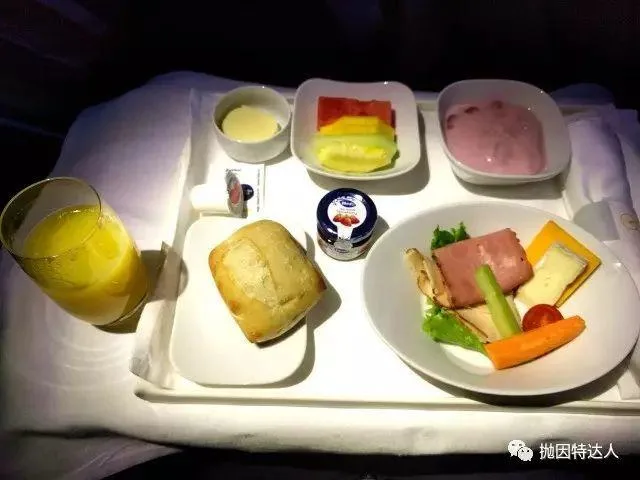 汉莎&国航ORD-FRA-SZX商务舱体验报告(上) 汉莎&国航ORD-FRA-SZX商务舱体验报告(上)