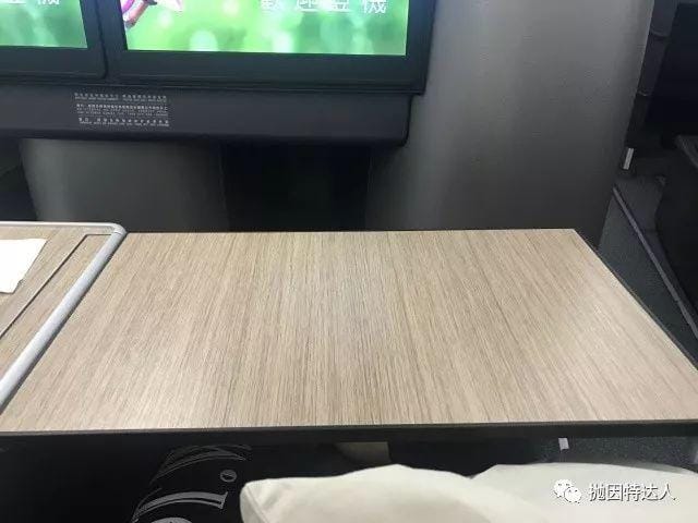 五星级航司全新A330 - 长荣航空HKG - TPE(香港 - 台北)商务舱体验报告 五星级航司全新A330 - 长荣航空HKG - TPE(香港 - 台北)商务舱体验报告