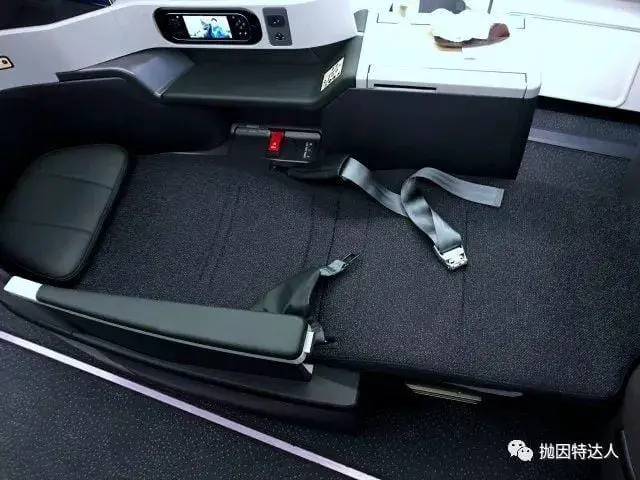 五星级航司全新A330 - 长荣航空HKG - TPE(香港 - 台北)商务舱体验报告 五星级航司全新A330 - 长荣航空HKG - TPE(香港 - 台北)商务舱体验报告