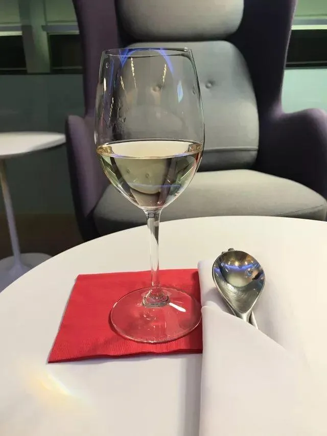 餐食有待提高 - 南航商务舱SFO - CAN(旧金山 - 广州)商务舱体验报告 餐食有待提高 - 南航商务舱SFO - CAN(旧金山 - 广州)商务舱体验报告