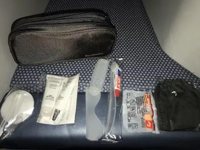 餐食有待提高 - 南航商务舱SFO - CAN(旧金山 - 广州)商务舱体验报告 餐食有待提高 - 南航商务舱SFO - CAN(旧金山 - 广州)商务舱体验报告