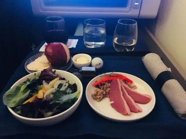 全面大革新！ - 美联航全新北极星商务舱SFO - HKG（旧金山 - 香港）体验报告