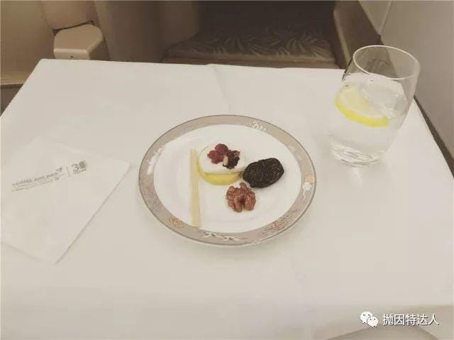 空中吃遍鲍鱼龙虾（上） - 韩亚航空商务舱OZ204 ICN - LAX（仁川 - 洛杉矶）体验报告