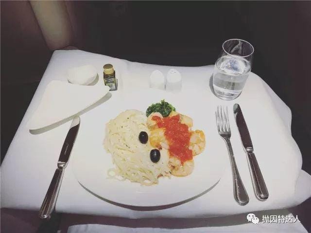 空中吃遍鲍鱼龙虾（上） - 韩亚航空商务舱OZ204 ICN - LAX（仁川 - 洛杉矶）体验报告