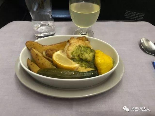 北欧风情的极佳体验 – 北欧航空EWR - CPH（纽瓦克 - 哥本哈根）商务舱飞行体验报告