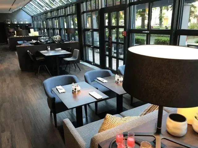 所以这是两家酒店?! - 法兰克福艾美酒店(Le Méridien Frankfurt)入住体验报告 所以这是两家酒店?! - 法兰克福艾美酒店(Le Méridien Frankfurt)入住体验报告