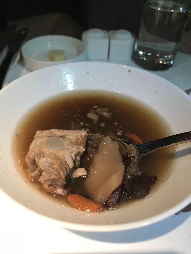 餐食有待提高 - 南航商务舱SFO - CAN(旧金山 - 广州)商务舱体验报告 餐食有待提高 - 南航商务舱SFO - CAN(旧金山 - 广州)商务舱体验报告