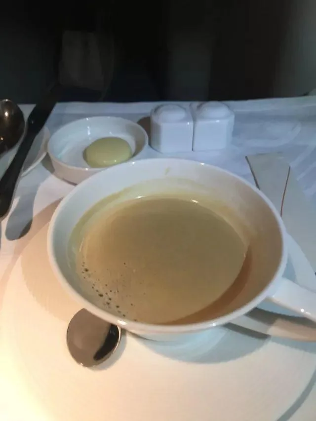 餐食有待提高 - 南航商务舱SFO - CAN(旧金山 - 广州)商务舱体验报告 餐食有待提高 - 南航商务舱SFO - CAN(旧金山 - 广州)商务舱体验报告