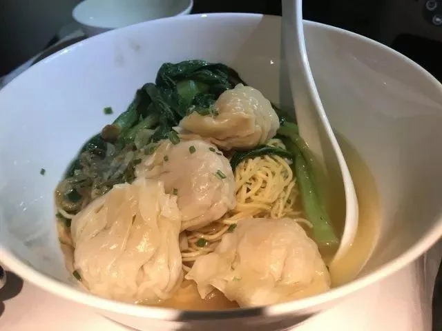 餐食有待提高 - 南航商务舱SFO - CAN(旧金山 - 广州)商务舱体验报告 餐食有待提高 - 南航商务舱SFO - CAN(旧金山 - 广州)商务舱体验报告