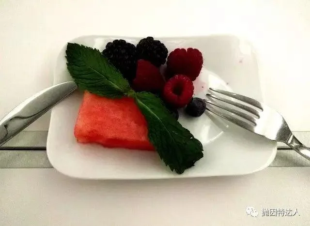 汉莎&国航ORD-FRA-SZX商务舱体验报告(上) 汉莎&国航ORD-FRA-SZX商务舱体验报告(上)