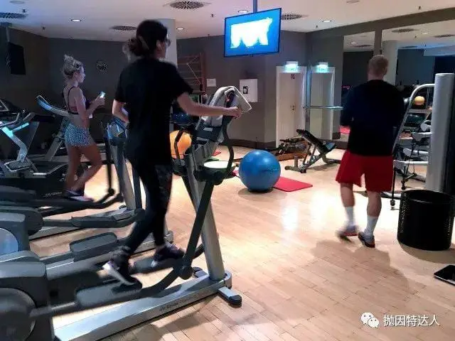 对不起,我们的客房真的满了 - 德国斯图加特艾美(Le Méridien Stuttgart)入住体验报告 对不起,我们的客房真的满了 - 德国斯图加特艾美(Le Méridien Stuttgart)入住体验报告