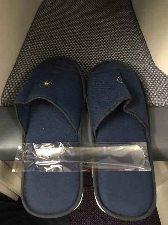 餐食有待提高 - 南航商务舱SFO - CAN(旧金山 - 广州)商务舱体验报告 餐食有待提高 - 南航商务舱SFO - CAN(旧金山 - 广州)商务舱体验报告