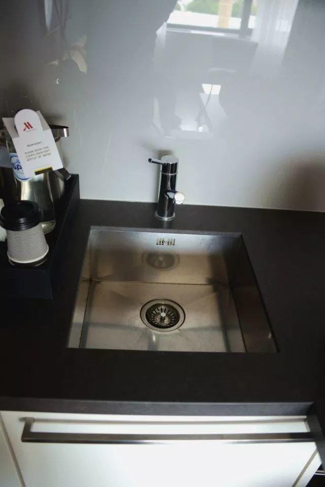 拯救肠胃的Happy Hour - 荷兰海牙万豪酒店(The Hague Marriott)入住体验报告 拯救肠胃的Happy Hour - 荷兰海牙万豪酒店(The Hague Marriott)入住体验报告