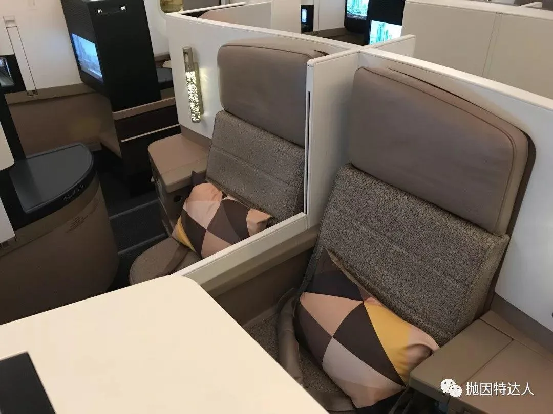 Priority Pass中国最佳休息室之一 - 上海浦东机场77号东航环亚休息室体验报告 Priority Pass中国最佳休息室之一 - 上海浦东机场77号东航环亚休息室体验报告