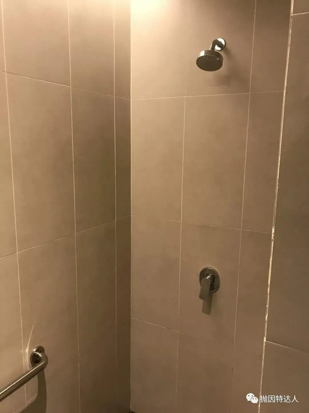 Priority Pass中国最佳休息室之一 - 上海浦东机场77号东航环亚休息室体验报告 Priority Pass中国最佳休息室之一 - 上海浦东机场77号东航环亚休息室体验报告