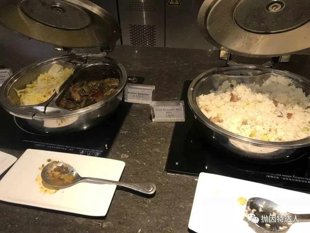 Priority Pass中国最佳休息室之一 - 上海浦东机场77号东航环亚休息室体验报告 Priority Pass中国最佳休息室之一 - 上海浦东机场77号东航环亚休息室体验报告