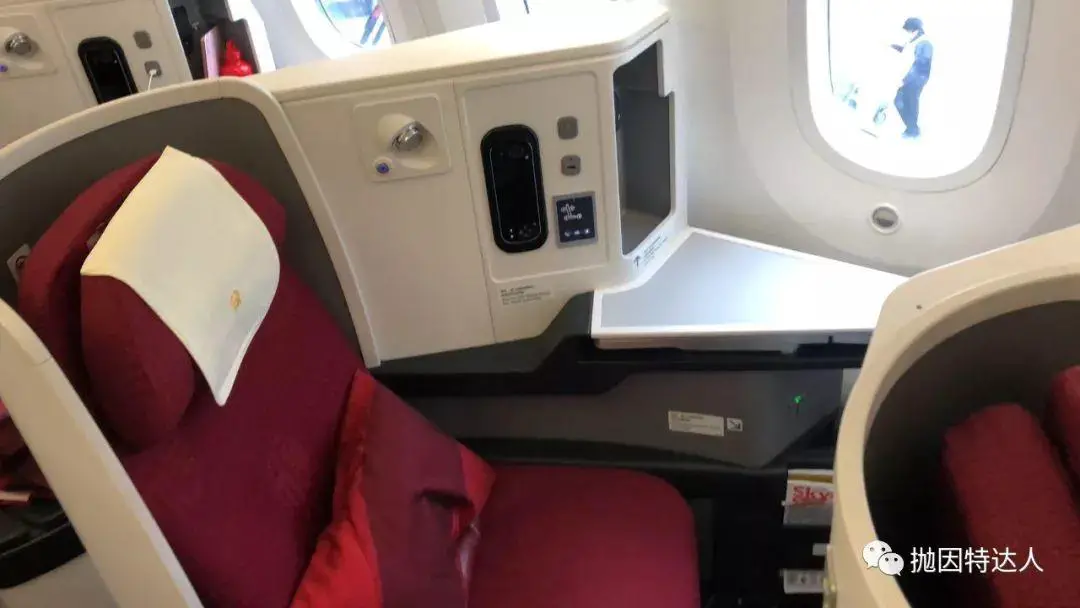 开卡即送免费中美机票 & 往返同行票 - BoA Alaska Airlines信用卡(40K + 100USD奖励出现) 开卡即送免费中美机票 & 往返同行票 - BoA Alaska Airlines信用卡(40K + 100USD奖励出现)