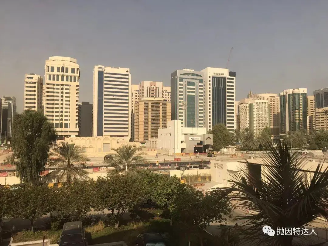 《十几美元入住近30小时 - 阿布扎比艾美酒店（Le Meridien Abu Dhabi）入住体验报告》