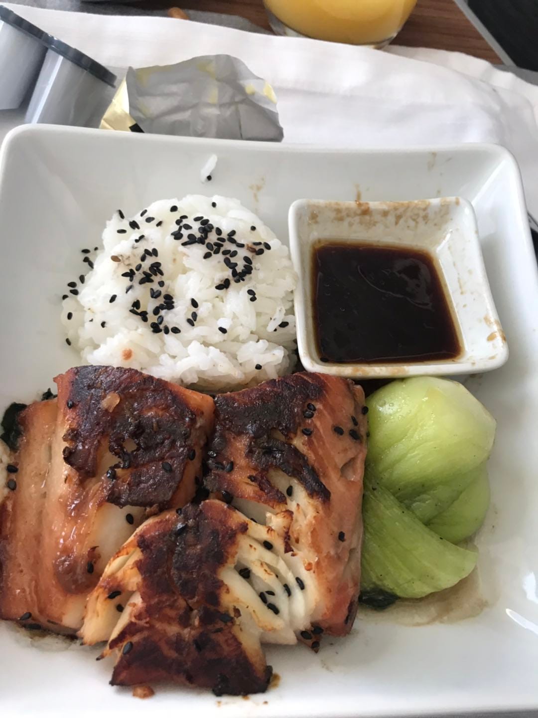 贫穷PhD的商务舱初体验 - 美国航空AA B787-9(洛杉矶 - 上海) 商务舱报告 29 C:\Users\tsw05\AppData\Local\Temp\WeChat Files\385645361924606653.jpg