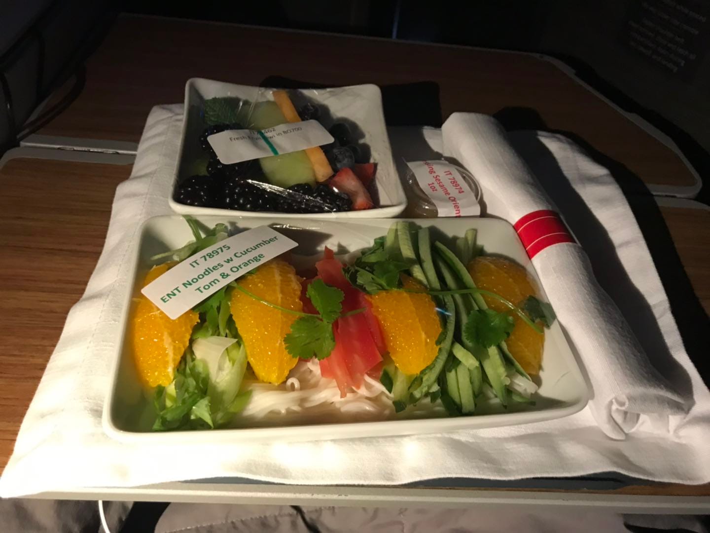 贫穷PhD的商务舱初体验 - 美国航空AA B787-9(洛杉矶 - 上海) 商务舱报告 33 C:\Users\tsw05\AppData\Local\Temp\WeChat Files\744854299306645672.jpg