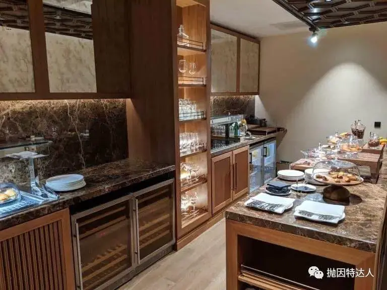 兑换豪华套房才是王道 - 8000分兑换豪华五星级酒店的重要补充信息