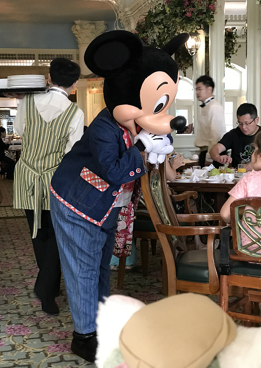 《魔法王国的荣光-香港迪士尼乐园酒店初体验》