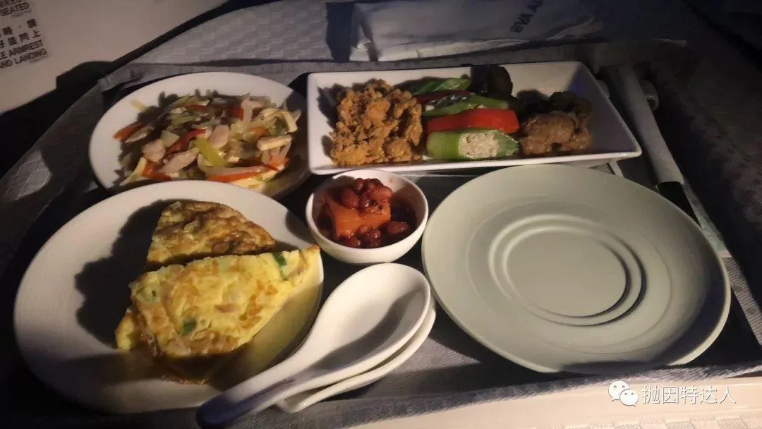 全新机型首发抢鲜体验 - 长荣航空B787-10（台北 - 香港）商务舱体验报告