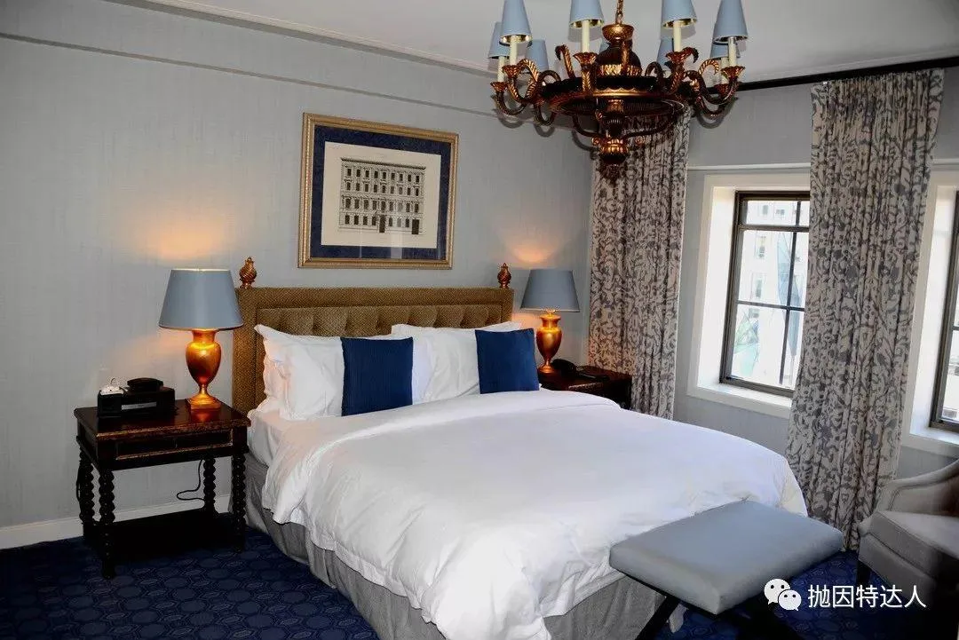 今天带领大家认识认识这张充满隐藏福利的绝版酒店神卡 今天带领大家认识认识这张充满隐藏福利的绝版酒店神卡