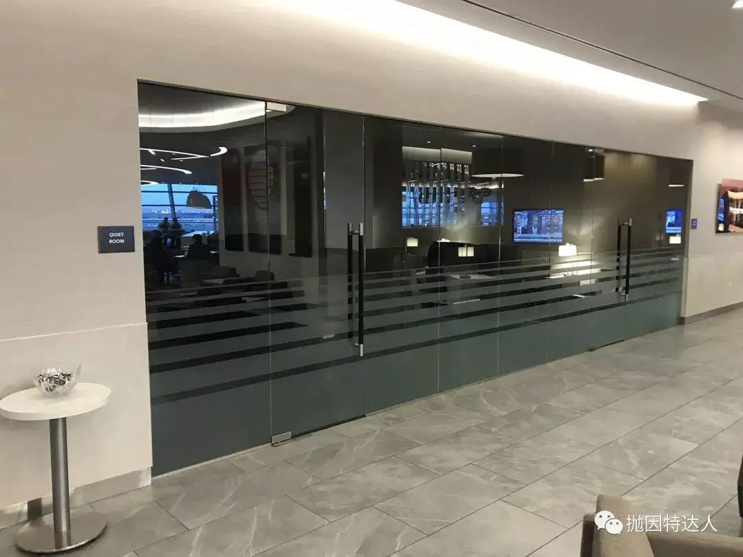 《美国航司旗舰商务舱休息室初体验 - JFK AA Flagship Lounge体验报告》