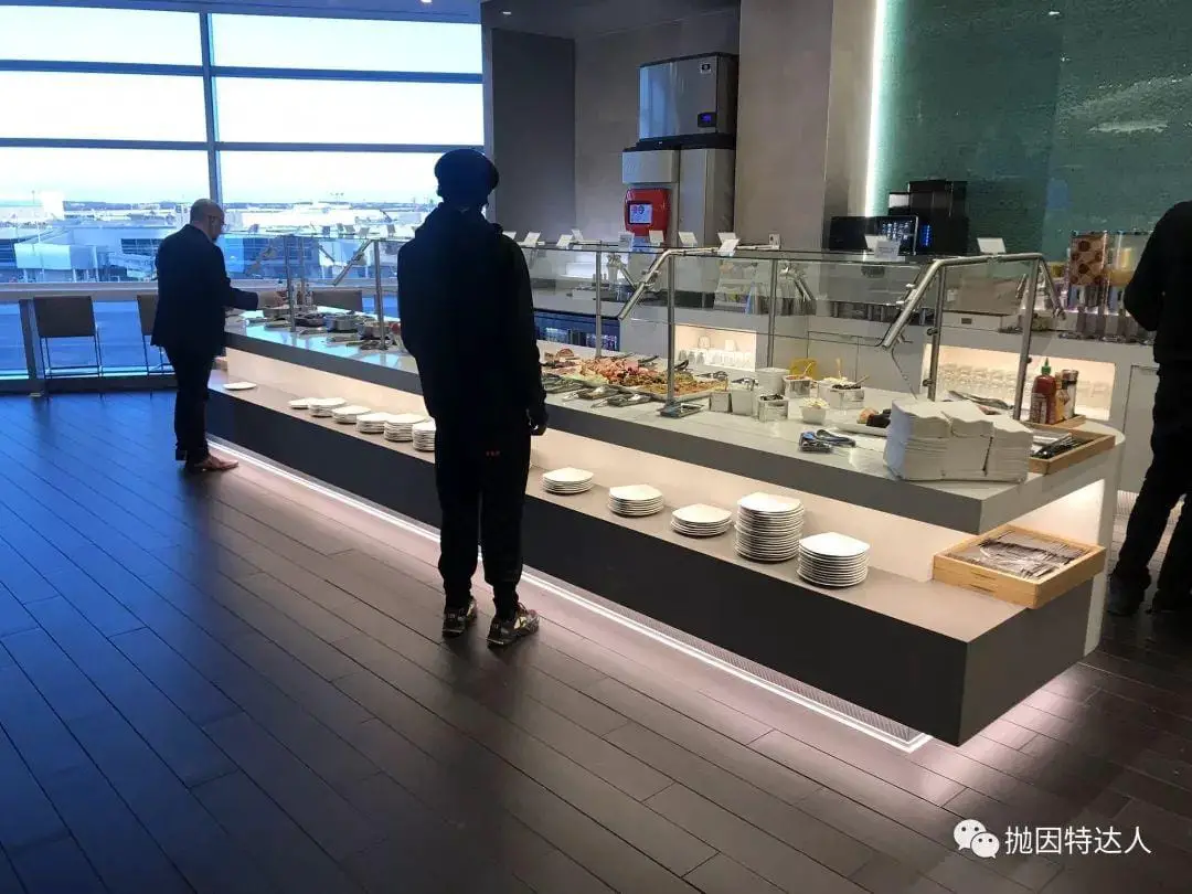 《美国航司旗舰商务舱休息室初体验 - JFK AA Flagship Lounge体验报告》