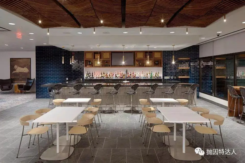 超顶尖机场贵宾室添加新成员 - 菲尼克斯机场(PHX)的运通百夫长休息室全新开业了 超顶尖机场贵宾室添加新成员 - 菲尼克斯机场(PHX)的运通百夫长休息室全新开业了