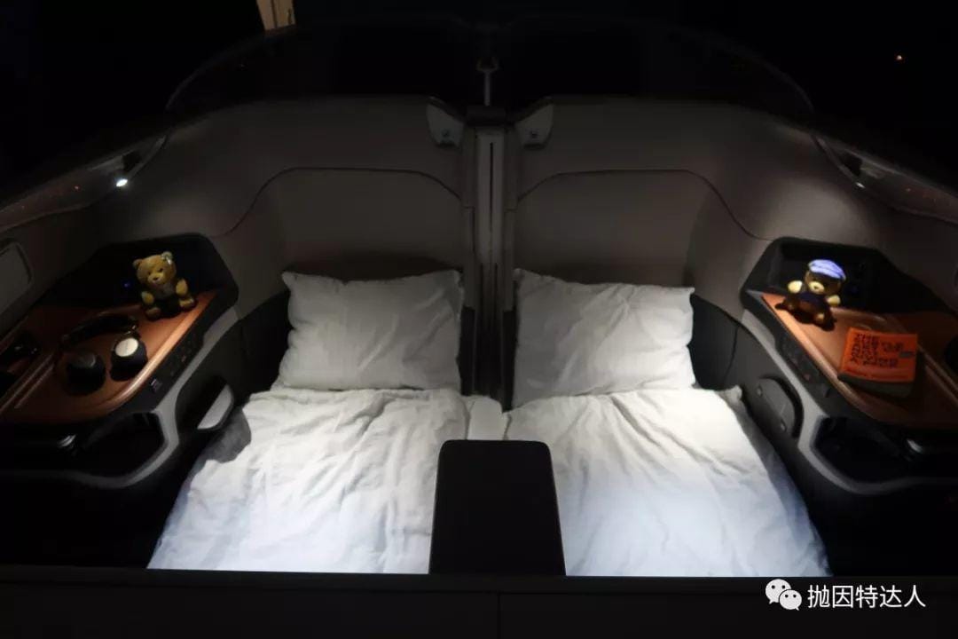 躺赚新航里程？新航推出了一个限时推荐活动，最多可赚取31K里程哦