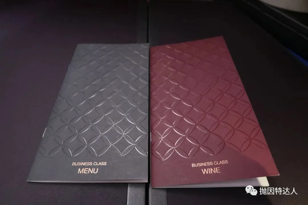 全球最佳商务舱体验如何？卡塔尔航空B777w DOH - BKK（多哈 - 曼谷）Qsuite商务舱体验报告