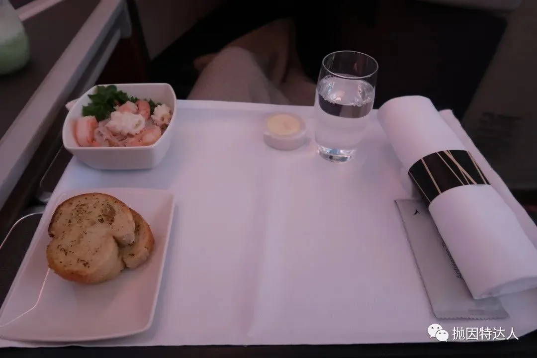 最满意短途商务体验 - 国泰航空A330-300（曼谷 - 香港）商务舱体验报告