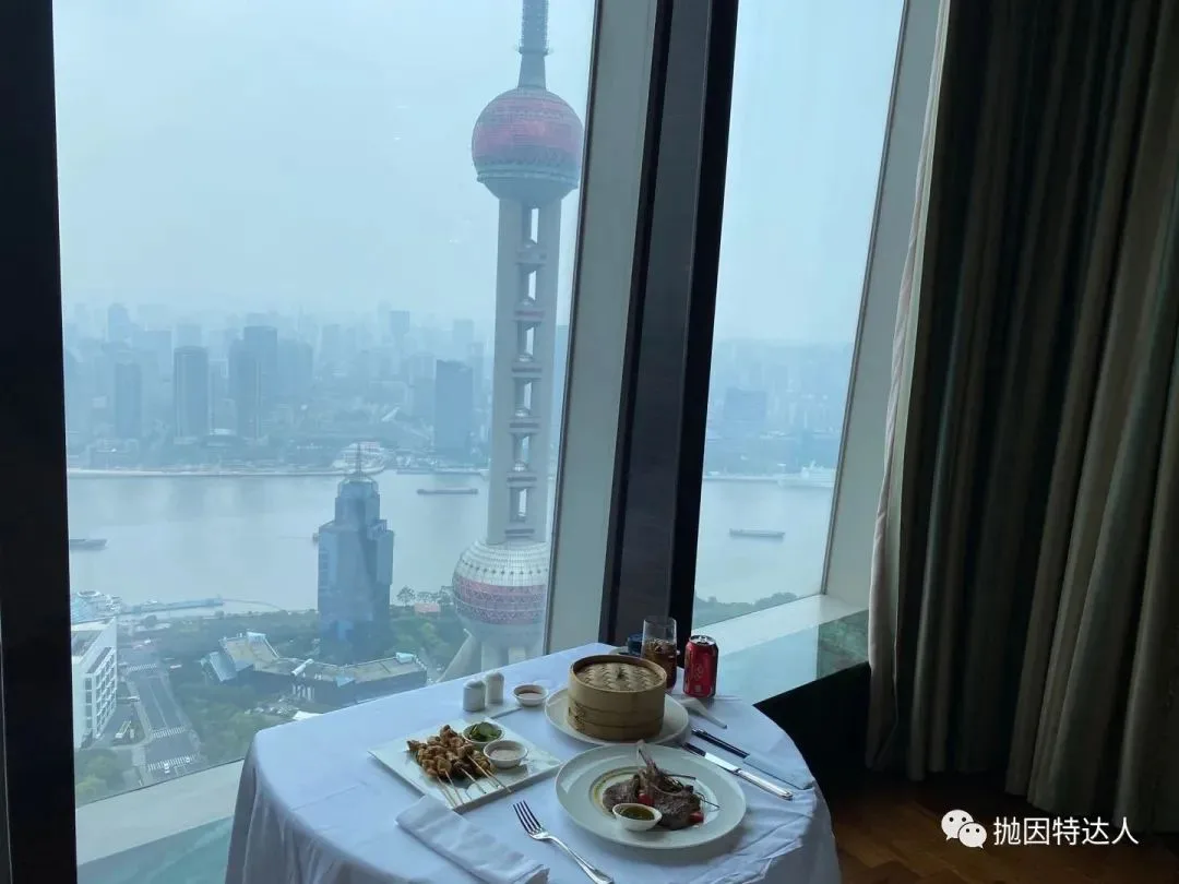 总统套房极致体验!上海浦东丽思卡尔顿酒店入住体验报告 总统套房极致体验!上海浦东丽思卡尔顿酒店入住体验报告