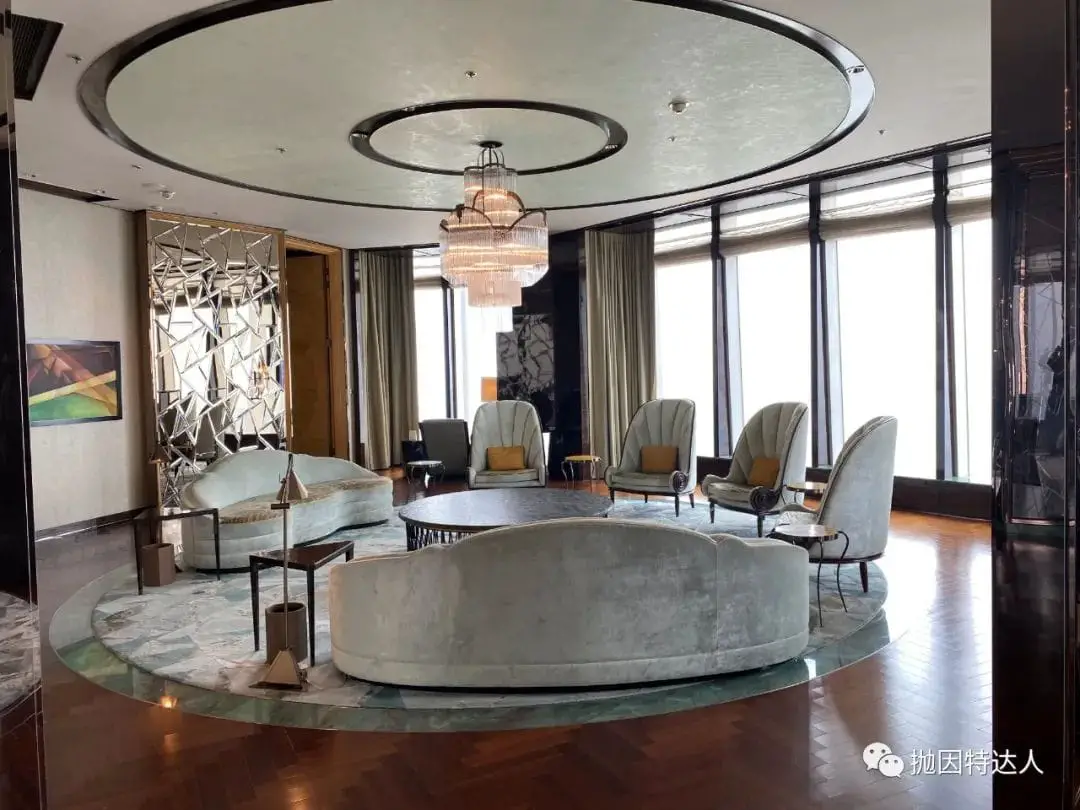 总统套房极致体验!上海浦东丽思卡尔顿酒店入住体验报告 总统套房极致体验!上海浦东丽思卡尔顿酒店入住体验报告