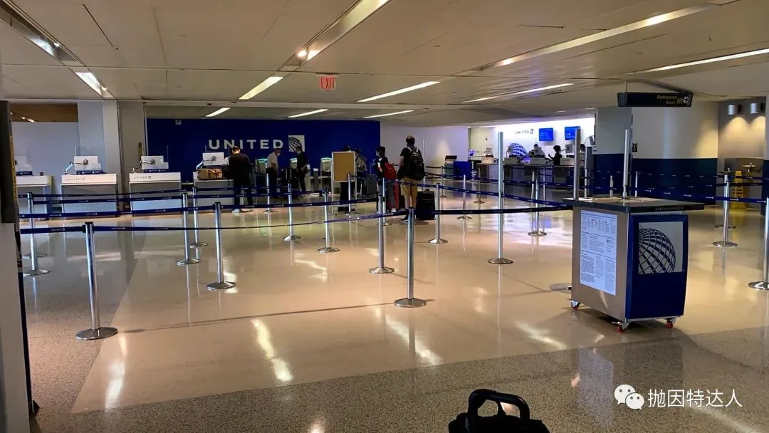 回国之路困难重重，地勤拒发登机牌、不放行怎么办？