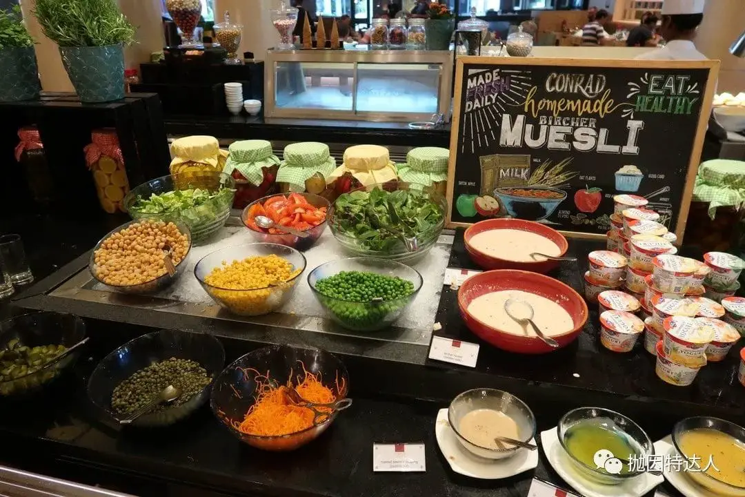 远眺鱼尾狮，积分房超值 - 新加坡康莱德酒店（Conrad Centennial Singapore）入住体验报告