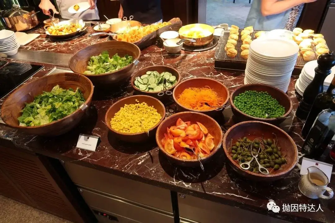 远眺鱼尾狮，积分房超值 - 新加坡康莱德酒店（Conrad Centennial Singapore）入住体验报告