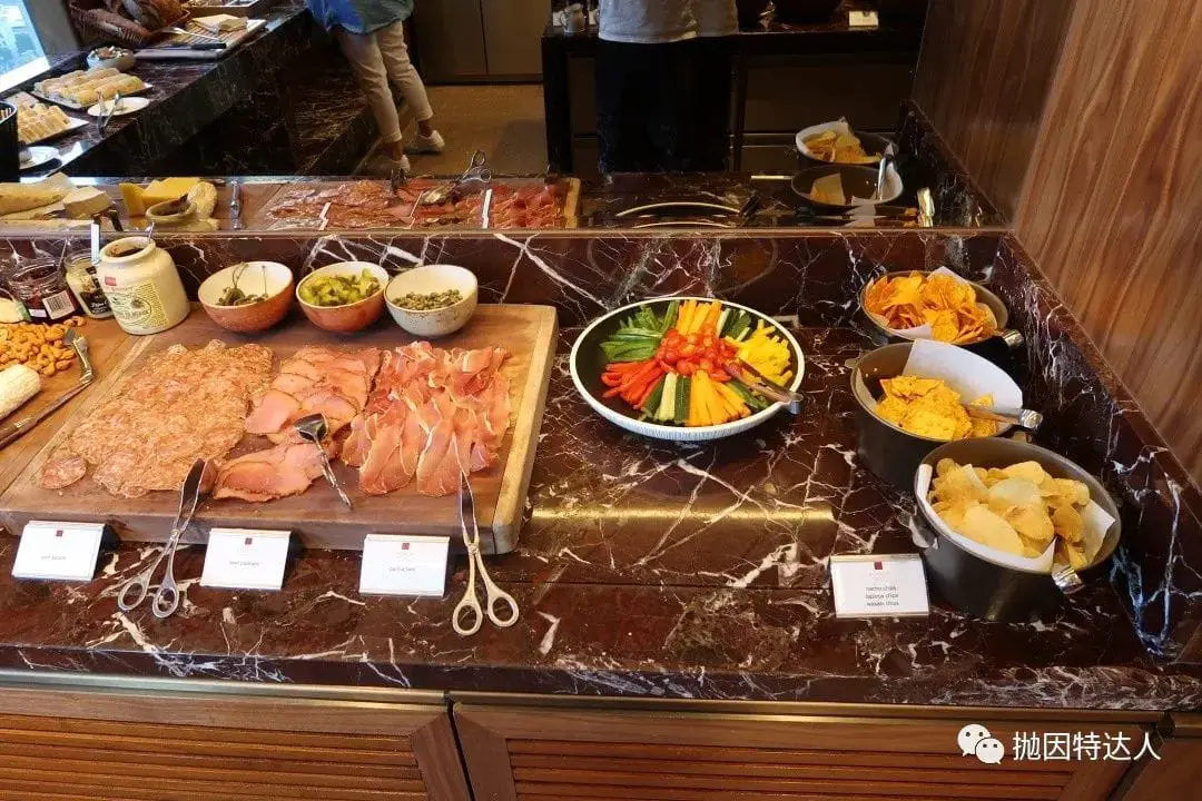 远眺鱼尾狮，积分房超值 - 新加坡康莱德酒店（Conrad Centennial Singapore）入住体验报告