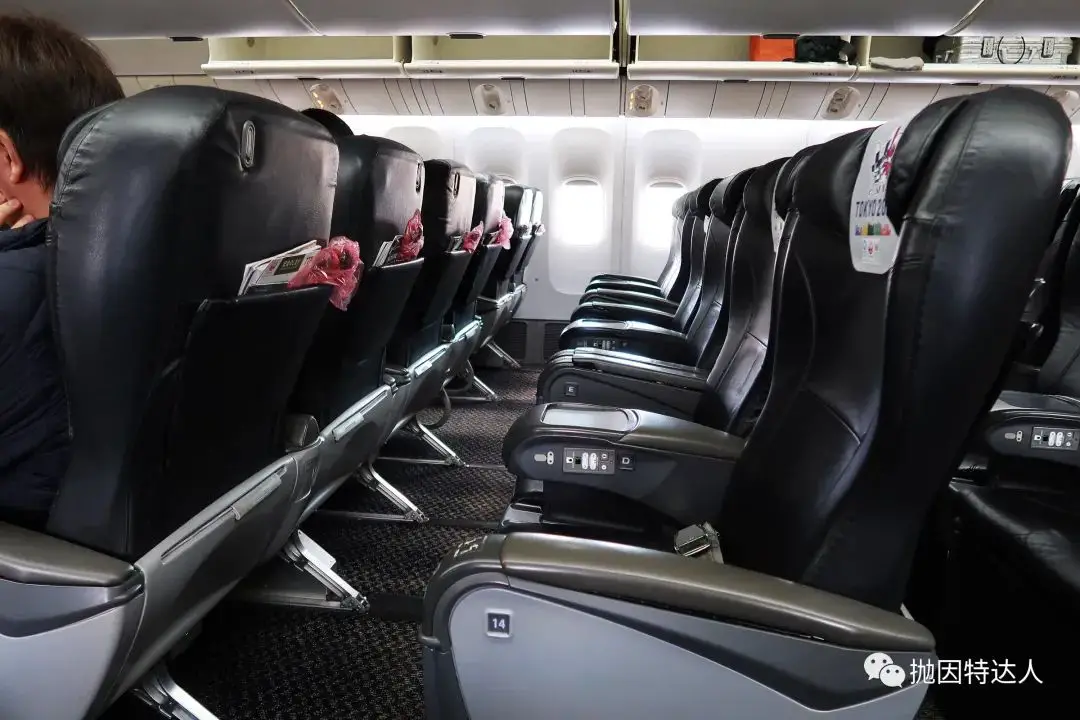 翻修后的闪亮登场 - 日本航空东京羽田机场（HND）Sakura Lounge体验报告